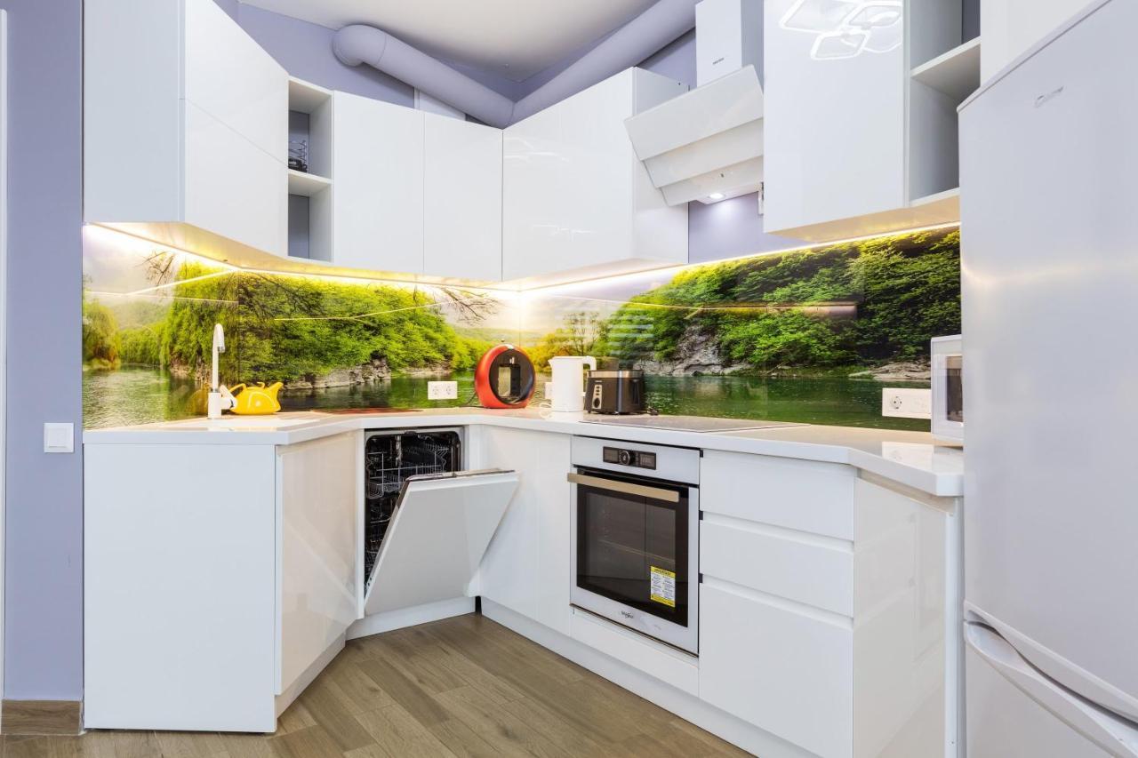 Ferienwohnung Квартира У Будинку З Власним Бомбосховищем Біля Жд Вокзалу 50 М2 Kiew Exterior foto