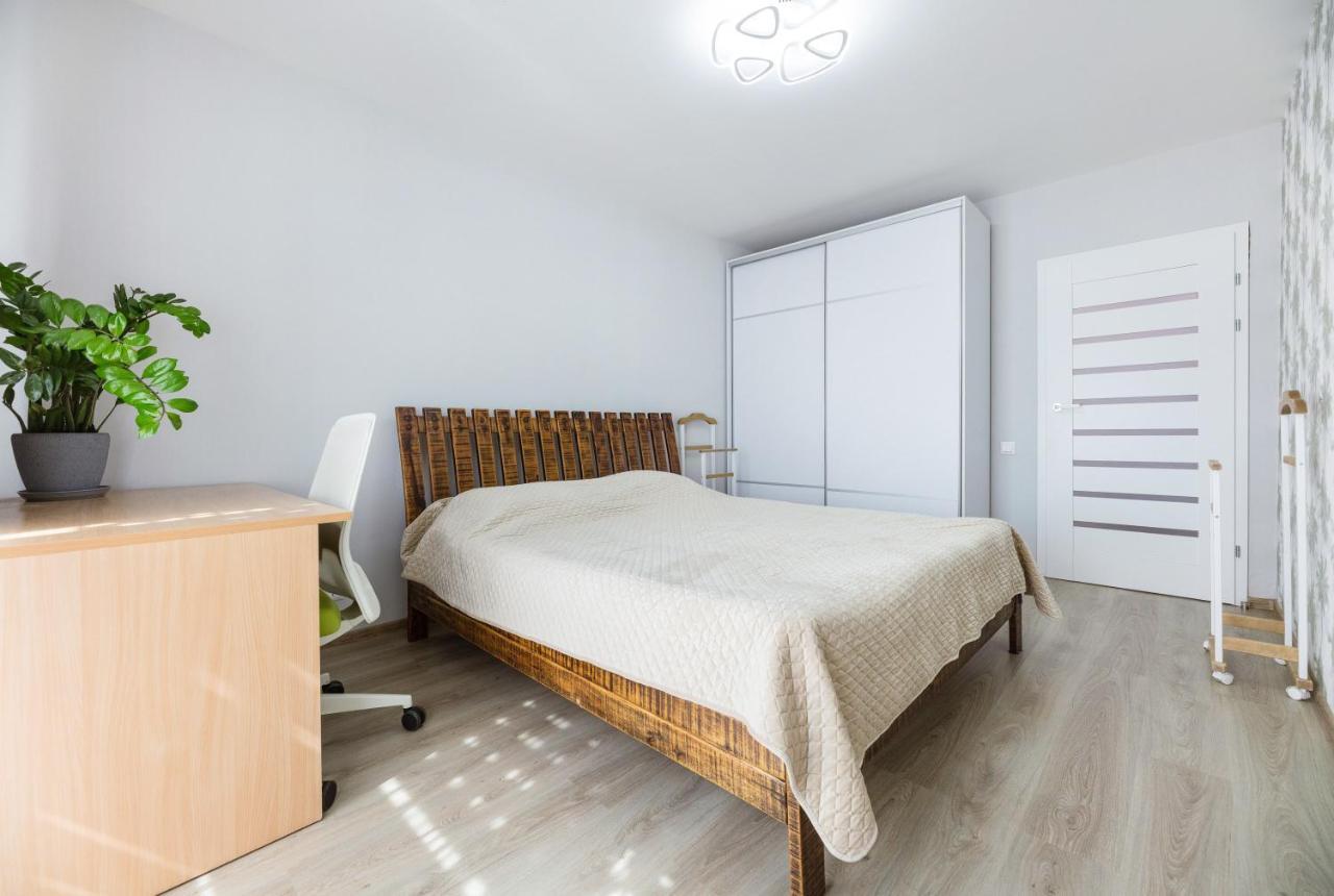 Ferienwohnung Квартира У Будинку З Власним Бомбосховищем Біля Жд Вокзалу 50 М2 Kiew Exterior foto